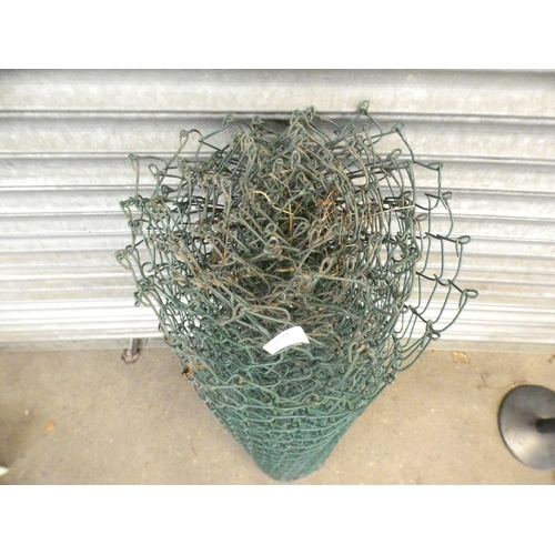 2212 - Chain link fencing (green with plastic coating)