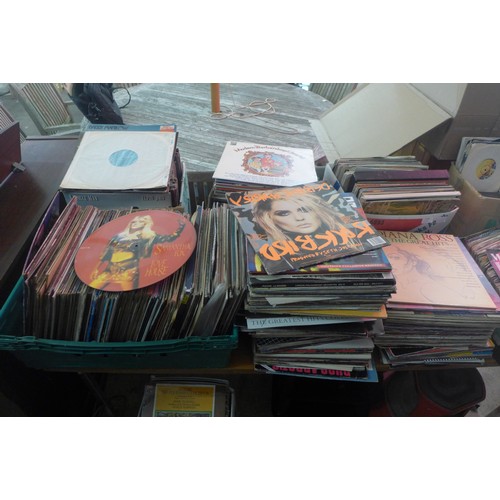 2189 - A large selection of LPs:- rock, pop, classic, Motown, 70's, 80's, 90's, etc.