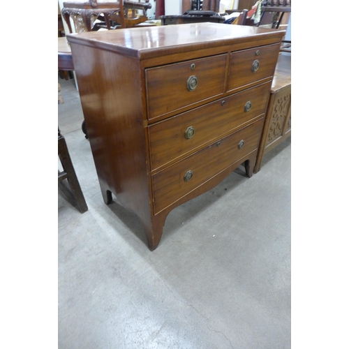 111 - A George III mahogany chest of drawers