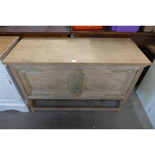 143 - An oak sideboard