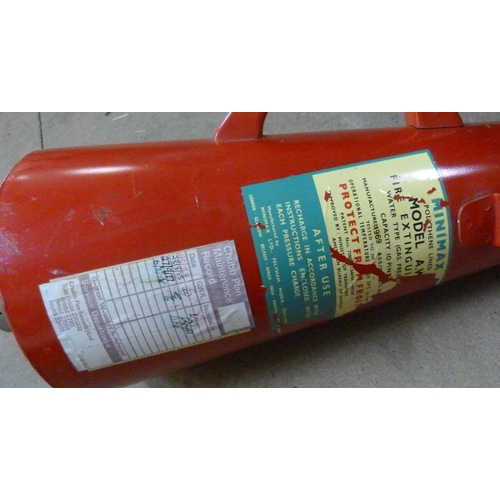 303 - A Mini Max Type A 1970s water fire extinguisher and an earlier bracket for a fire extinguisher