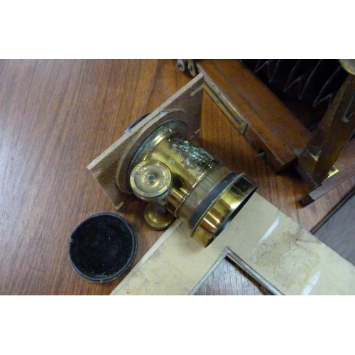 338 - A Sanderson's Universal Swing Front Camera (the 'early regular field' model from 1899-1901), made an... 