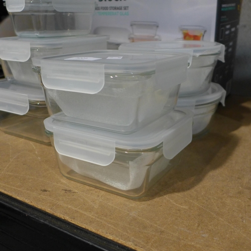 3004 - Glasslock Food Storage Containers  (310-92) * This lot is subject to VAT