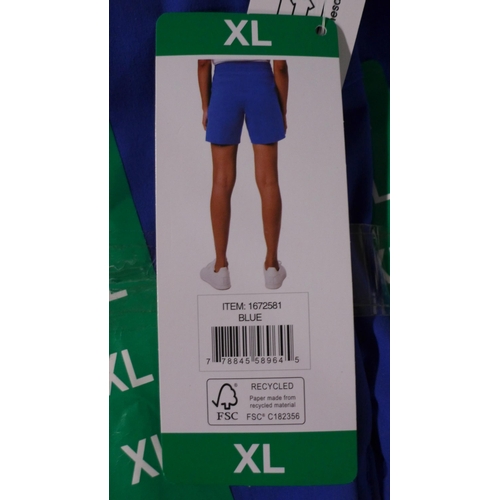 3050 - Five pairs of women's blue Tuff Athletics shorts - size XL * this lot is subject to VAT