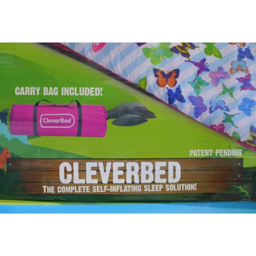 3110 - Animal Planet Cleverbed - The Complete Self-Inflating Sleep Solution