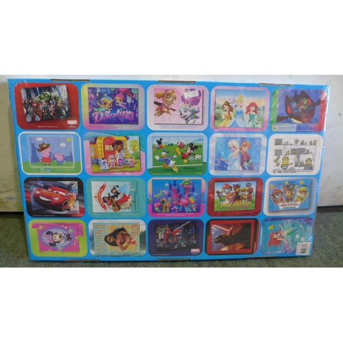 3111 - Box of 20 character puzzle tins