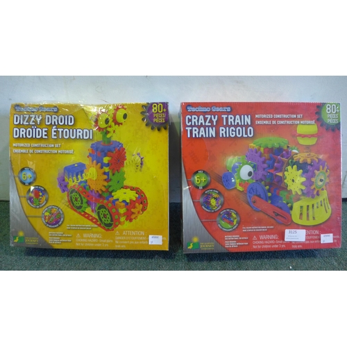 3125 - Techno Gears - Crazy Train and Dizzy Droid Motorised Construction Sets - 80+ pieces in each