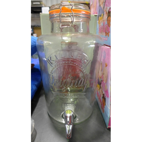 3142 - Kilner glass drinks dispenser