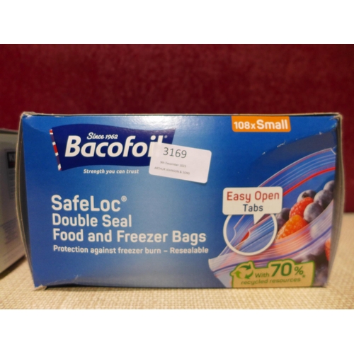 3169 - Bacofoil Safeloc Pack and KS Water Filters          (309-227,274)   * This lot is subject to vat