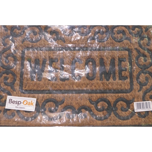 3191 - Two Besp-Oak welcome mats