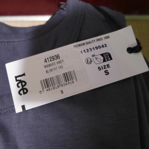 3235 - Seven women's washed grey slim-fit Lee T-shirts - size S * this lot is subject to VAT