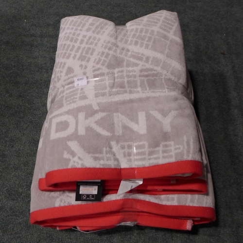 3261 - A set of four light grey and red DKNY City Map towels - 2 bath sheets and 2 bath towels * this lot i... 