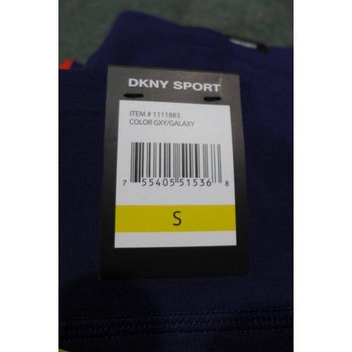 3400 - Four pairs of navy leggings - DKNY, DKNY Sport and Mondetta, mixed size and style * this lot is subj... 