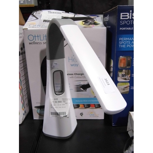 3414 - Ottlite Cool Breeze Fan and Ottlite Colour Changing LED Desk Lamp   (309-245,276)   * This lot is su... 