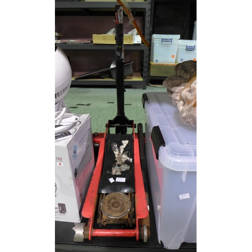 3467 - Arcan 2750Kg XL Trolley Jack, original RRP £124.99 + VAT (310-26) * This lot is subject to VAT