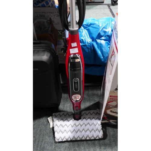 3487 - Shark Steam Mop - model no- S6003Ukco   (309-262)   * This lot is subject to vat