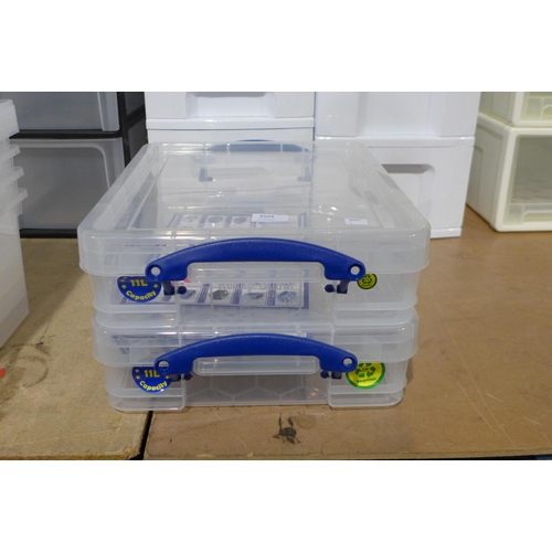 3504 - Two 11l capacity Really Useful storage boxes - cracked