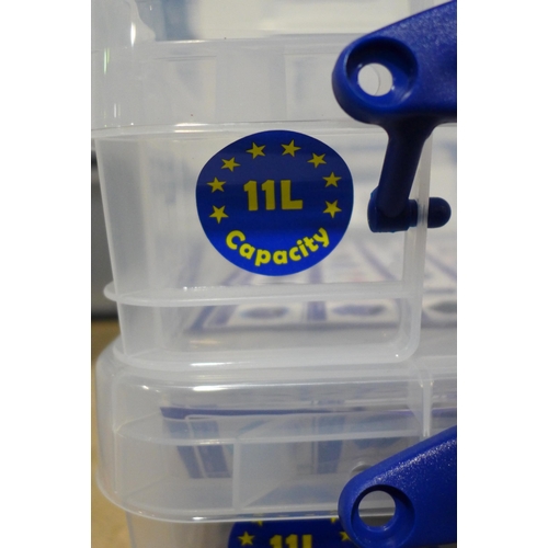 3504 - Two 11l capacity Really Useful storage boxes - cracked