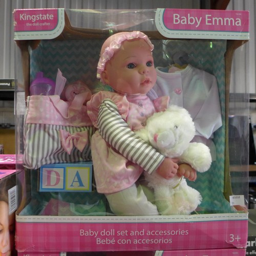 3137 - Baby Emma doll set and accessories (ages 3+)