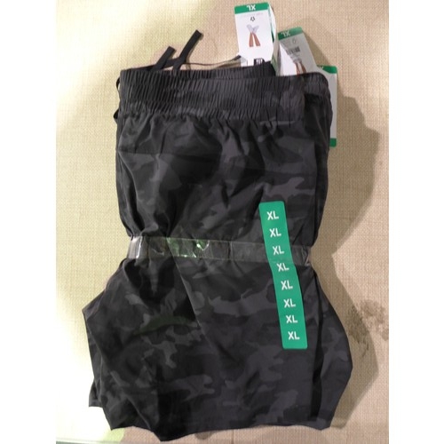 3075 - Five pairs of women's black and grey camo Tuff Athletics shorts - size XL * this lot is subject to V... 