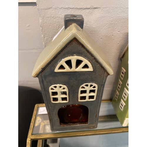 1326 - A ceramic tealight cottage, H 26cms (566708)   #