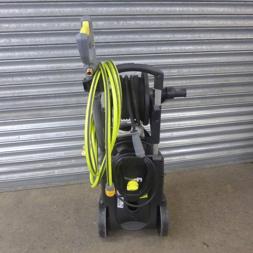 2095 - A Karcher Xpert HD7125 jet washer