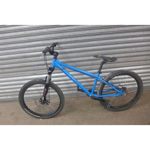 2220 - A blue front suspension jump bike - Police repossession