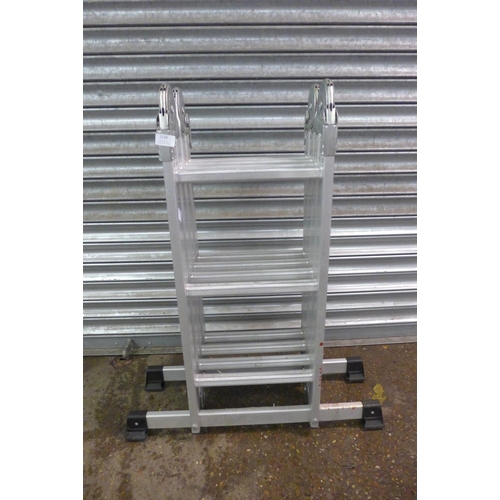 2228 - A folding stepladder