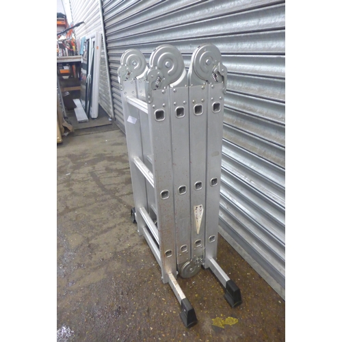 2228 - A folding stepladder