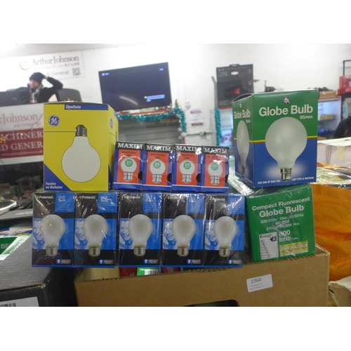 2360 - A large quantity of various bulbs, different sizes and fitments including coompact fluorescent globe... 