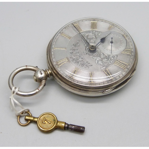 1001 - A silver cased fusee pocket watch, with key, the case hallmarked London 1864