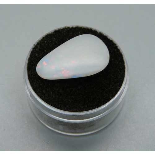 1016 - An unmounted opal, 1.2g