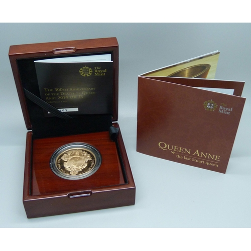 1036 - The Royal Mint, The 300th Anniversary of The Death of Queen Anne, 2014, UK £5 Gold Proof Coin