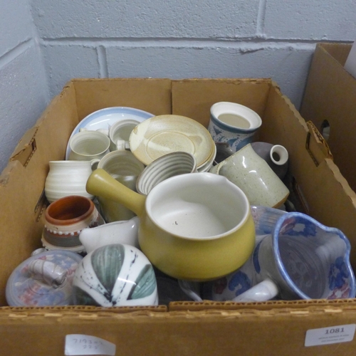 1081 - A box of studio pottery **PLEASE NOTE THIS LOT IS NOT ELIGIBLE FOR POSTING AND PACKING**