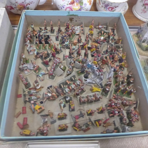 700G - A large collection of painted metal gaming figures including Hinchliffe models, soldiers, cavalrymen... 