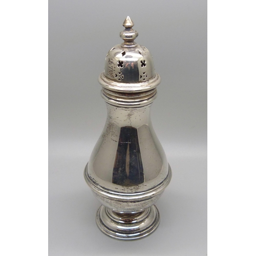 816 - A silver sifter/sugar shaker, Birmingham 1911, 138g