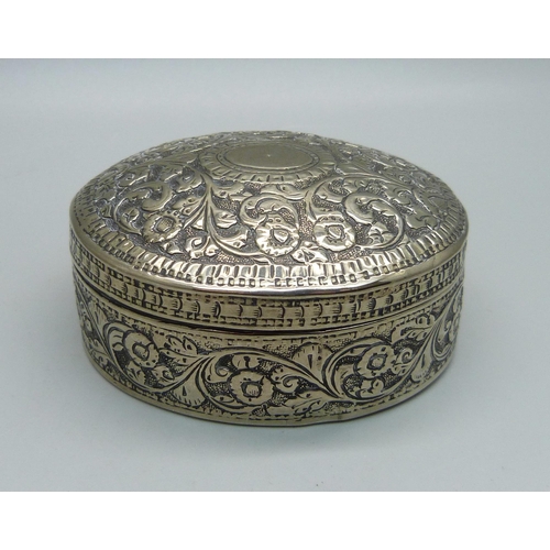 817 - An embossed continental box, 7.5cm wide