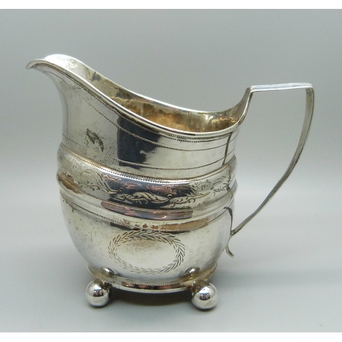 818 - A 19th Century silver jug, Newcastle, 119g