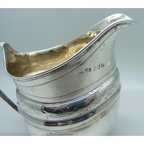 818 - A 19th Century silver jug, Newcastle, 119g