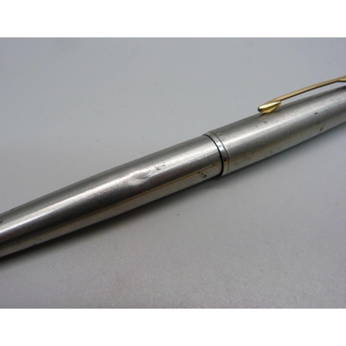 855 - A Parker pen, barrel engraved, a/f and a Parker Sonnet pencil in gold plated casing