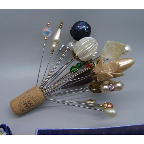 874 - Hat pins and stick pins