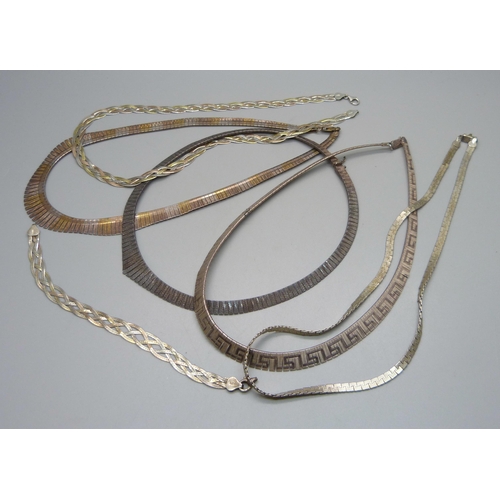 903 - Five silver necklaces and a silver bracelet, 115g