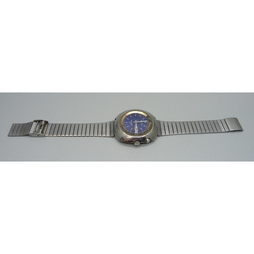 924 - A Seiko Bell-Matic wristwatch, boxed