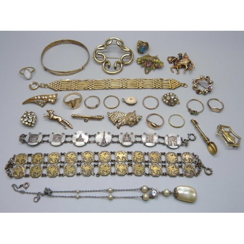 949 - Vintage jewellery