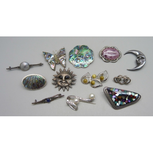 956 - Silver and abalone brooches and other silver brooches