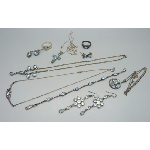 959 - A collection of blue stone set jewellery including silver