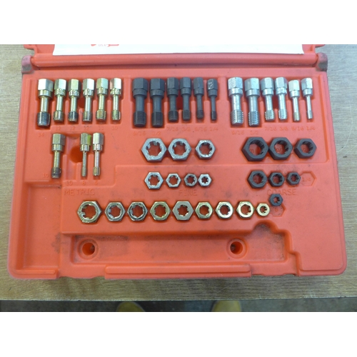 2046 - A Snap-On RTD48 fractional and metric re-threading kit