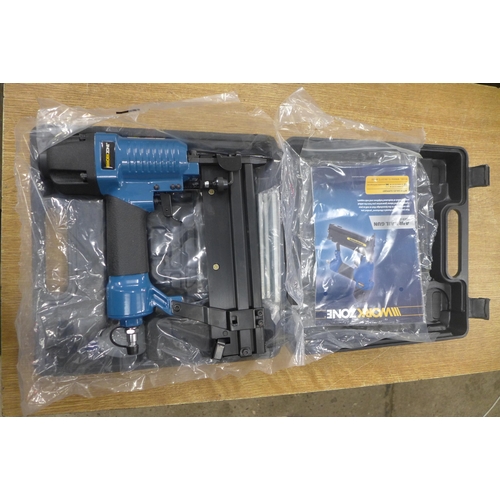 2065 - A Workzone WWAN15 air nail gun