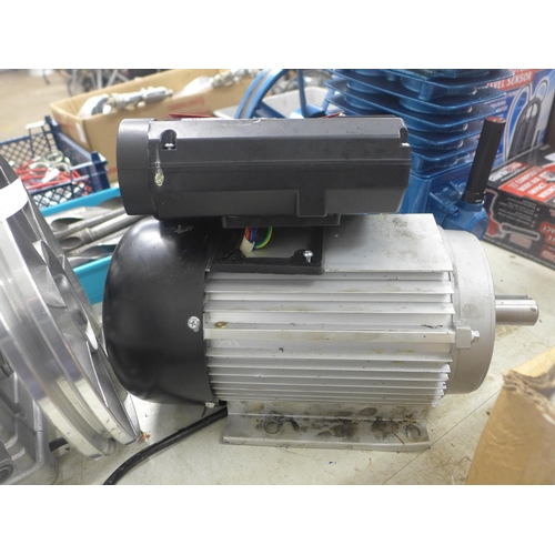 2078 - A compressor motor and pump