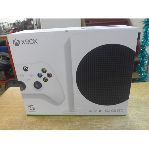 2168 - An Xbox Series 5 digital 4k 120fps 512GB5SD - in box - W